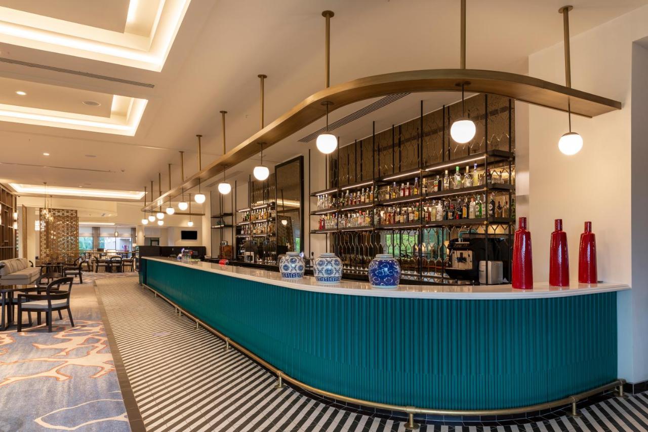 โรงแรมไอซี กรีน พาเลซ อันตัลยา ภายนอก รูปภาพ The bar at the hotel