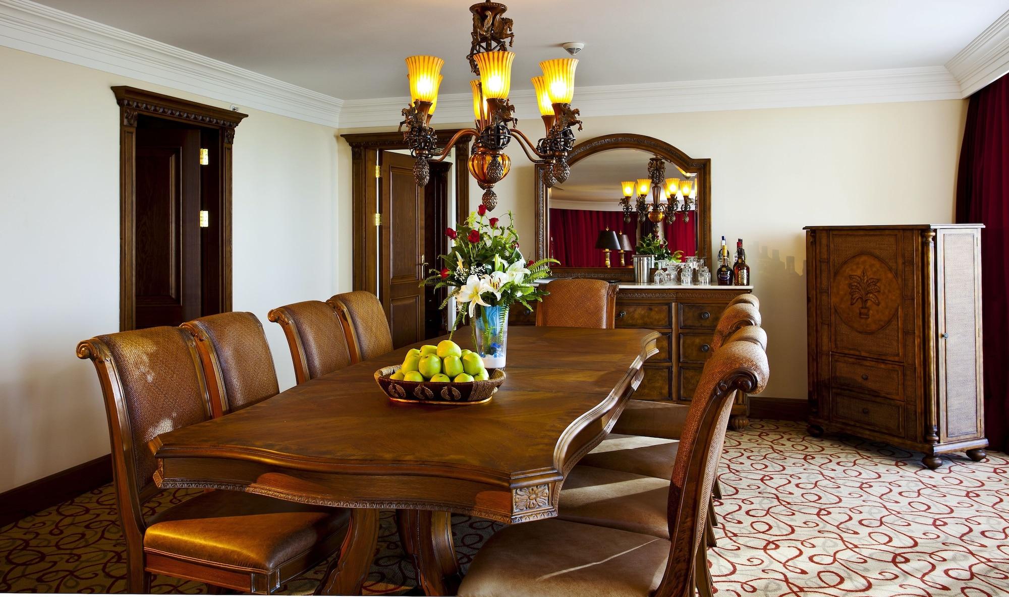 โรงแรมไอซี กรีน พาเลซ อันตัลยา ภายนอก รูปภาพ A dining room