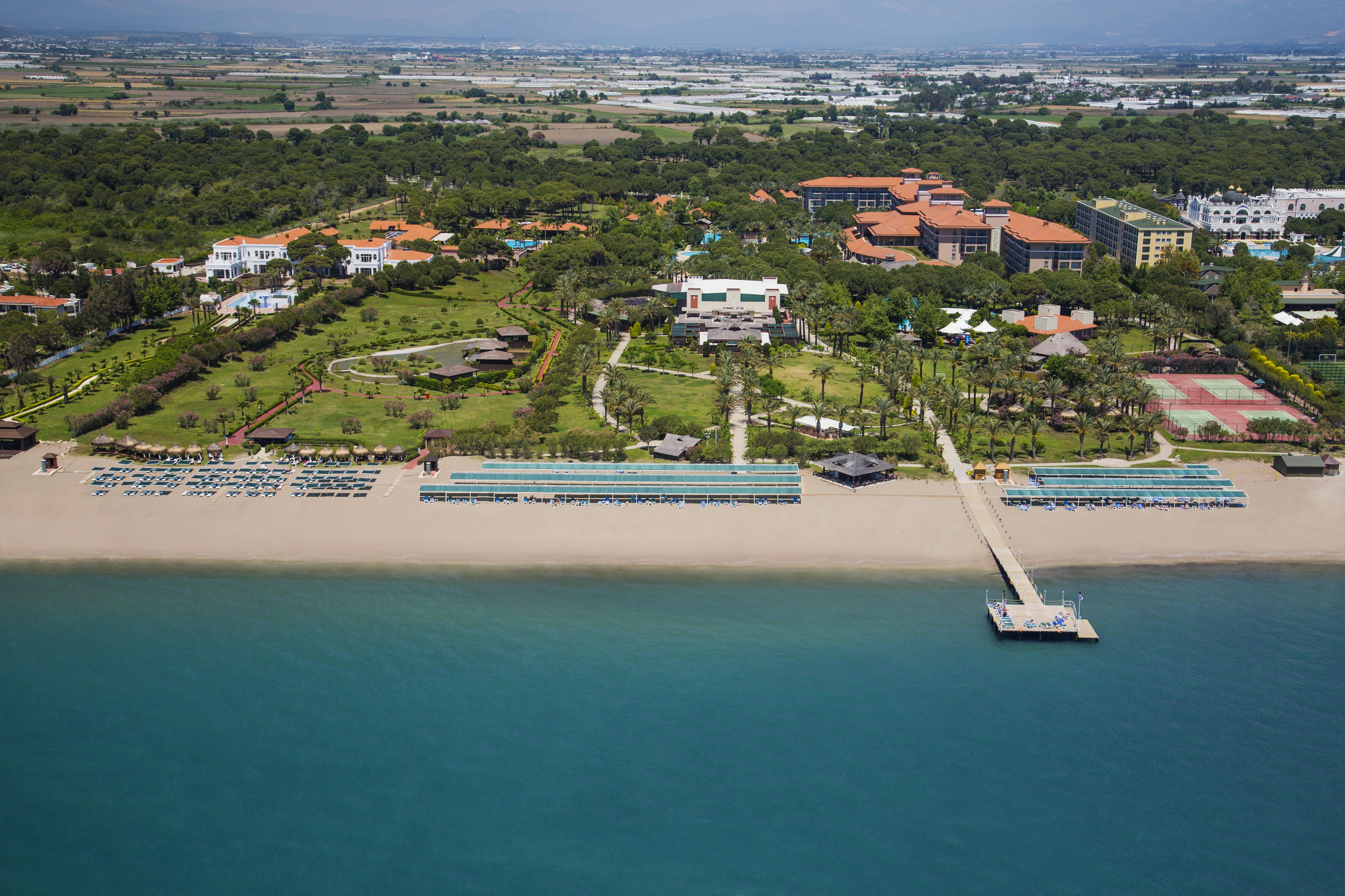 โรงแรมไอซี กรีน พาเลซ อันตัลยา ภายนอก รูปภาพ Aerial view of the resort