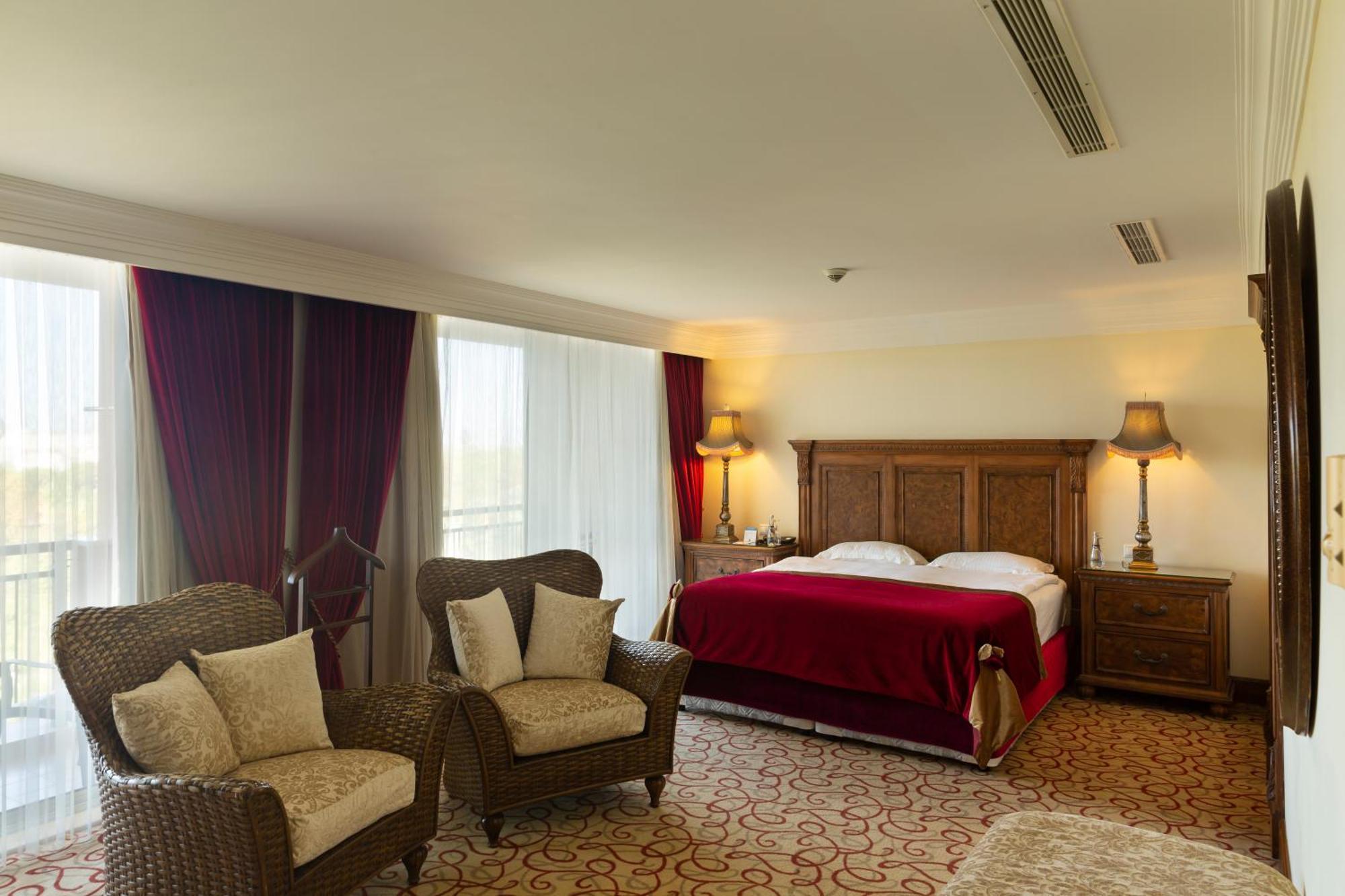 โรงแรมไอซี กรีน พาเลซ อันตัลยา ห้อง รูปภาพ A bedroom at the hotel